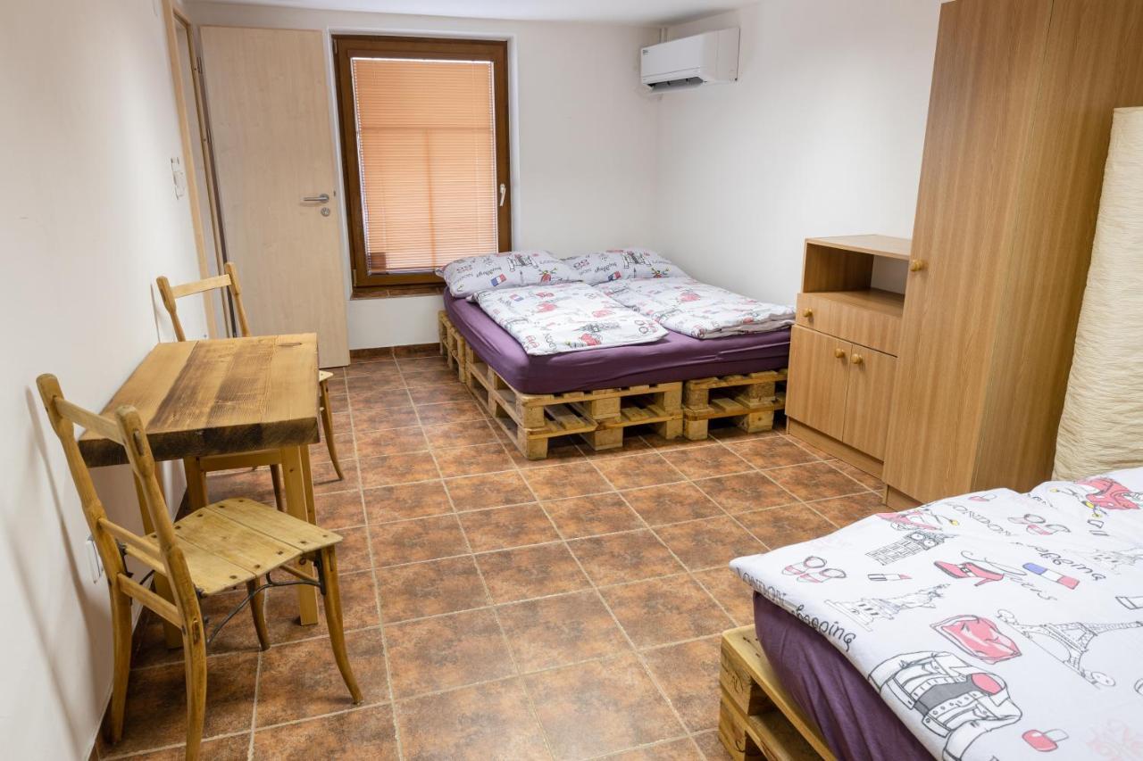 Velké Pavlovice Apartman Cabernet מראה חיצוני תמונה